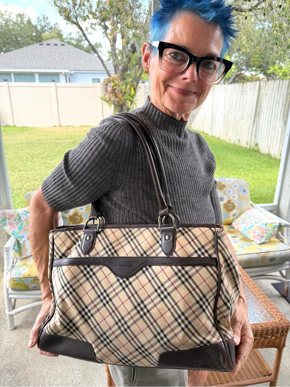 Burberry Vintage Nova Check East West Tote Bag Brown Leather Trim Zip Shoulder